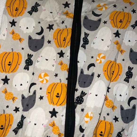 Little Sleepies Pumpkin and Cat Kids Footie - Picture 3 of 4